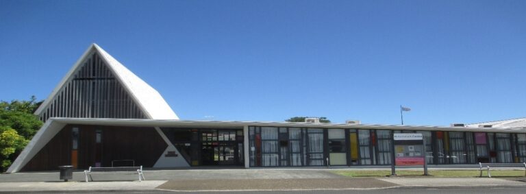 St Andrews Centre roadside view cropped 768x283